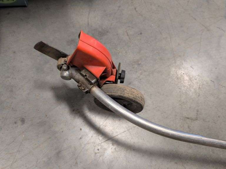 Husqvarna X-series 326E curved lawn edger - works