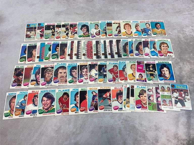 1975-1976 Topps Hockey, no duplicates, lot of 60 w/Stars