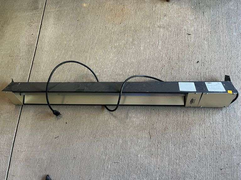 48" Fostoria Heat Lamp