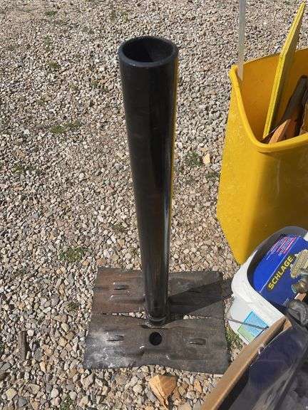 Large lot of misc. items including car seat, Rubbermaid trash barrel, radio parts, jumper cables, hy