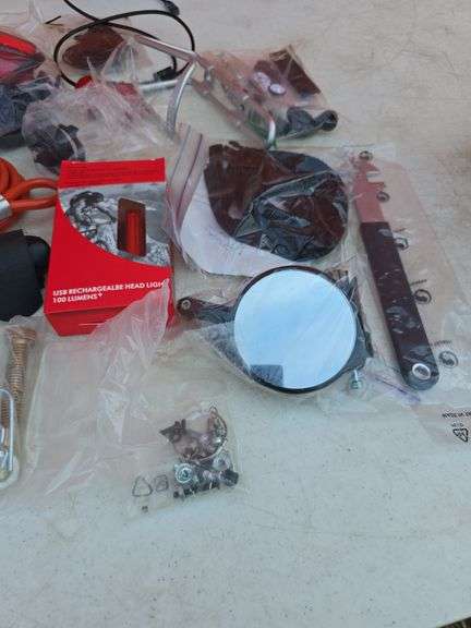 LOT OF BICYCLE ACCESSORIES