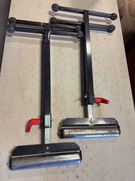 (2) Wolfcraft roller stands