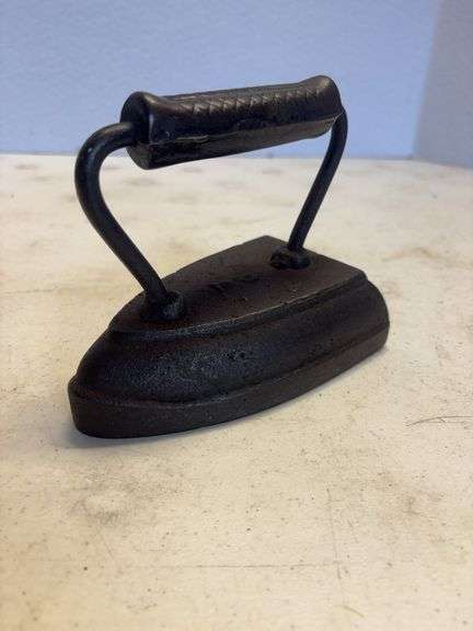 Vintage Sad Iron