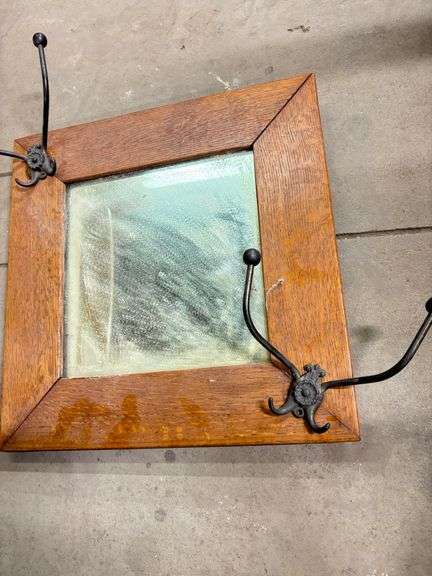 16” Square Mirror/Coat Rack