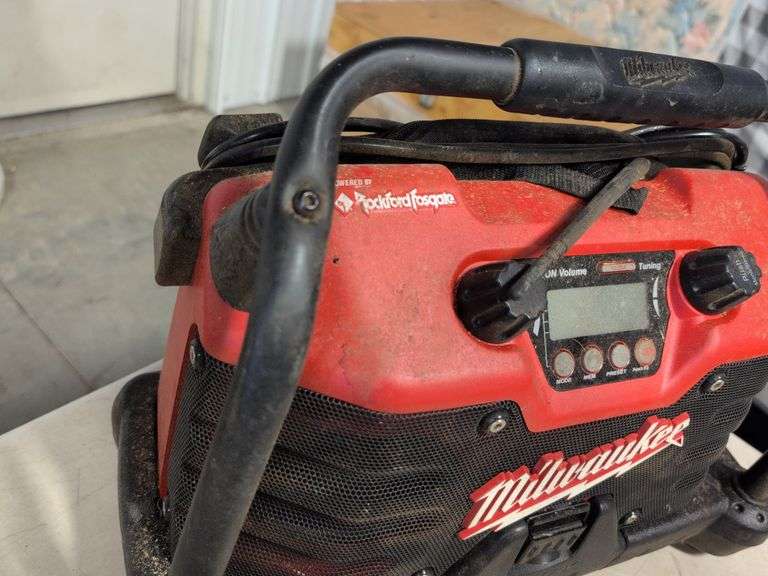 Milwaukee portable radio