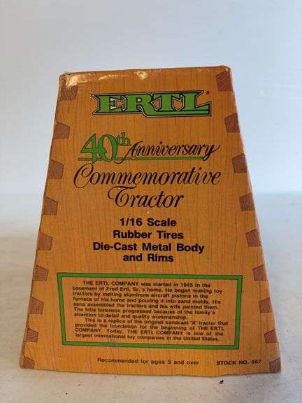 John Deere 40th anniversary commemorative model tractor - 1/16 scale, dirty