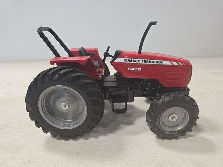 SCALE MODELS MASSEY FERGUSON 5460 1/16 SCALE TOY TRACTOR