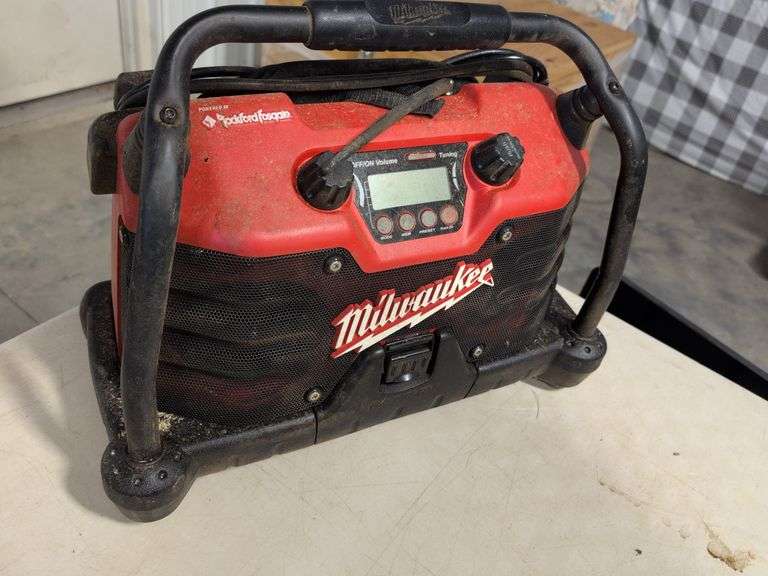 Milwaukee portable radio