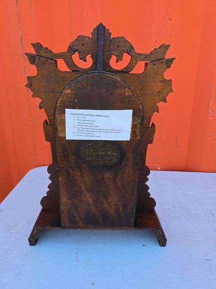 INGRAHAM PALADIN MODEL MANTLE CLOCK 1884 WORKS