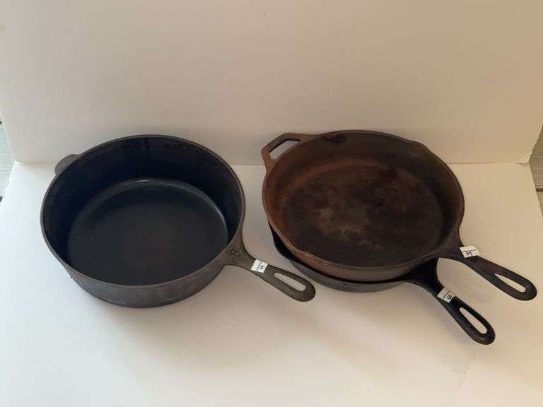 (3) Cast Iron Skillets