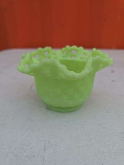 FENTON GREEN SATIN BASKET WEAVE