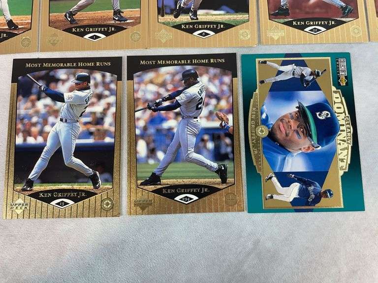 13 Card 1998 Upper Deck Ken Griffey Jr Jumbo Lot