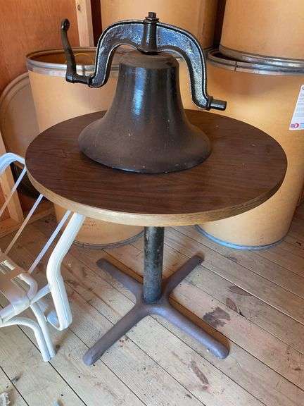 Bell with small round table - bell is not cast