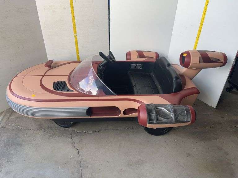 Star Wars Luke Skywalkers Landspeeder Ride On