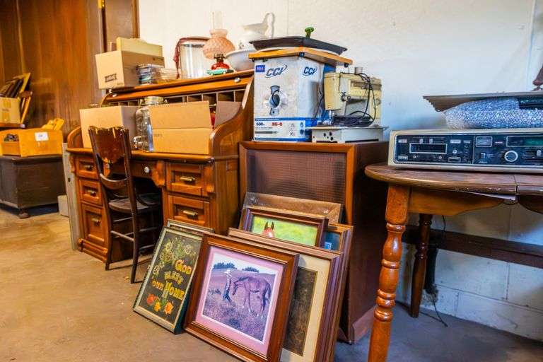 Offline Items: Misc. Equipment, furniture, antiques, collectables ...
