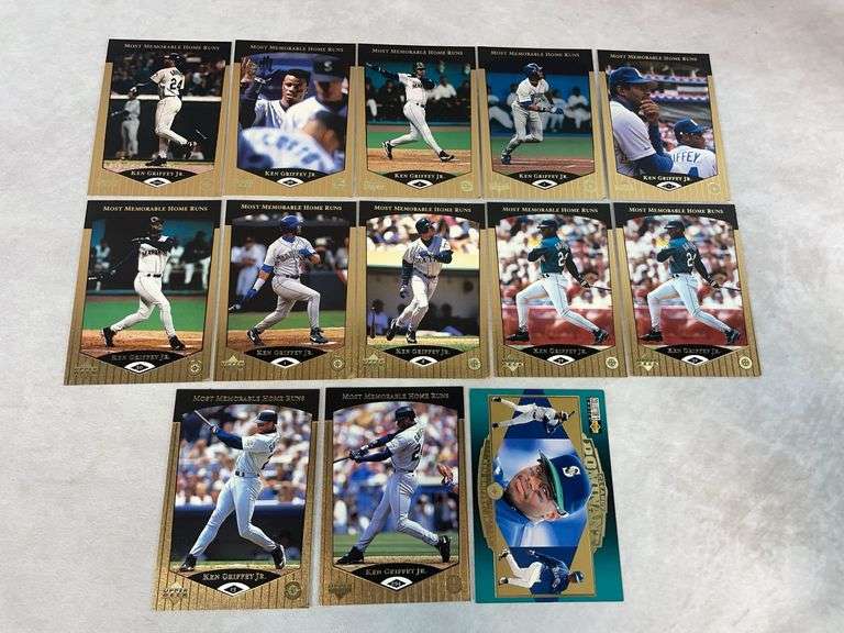 13 Card 1998 Upper Deck Ken Griffey Jr Jumbo Lot