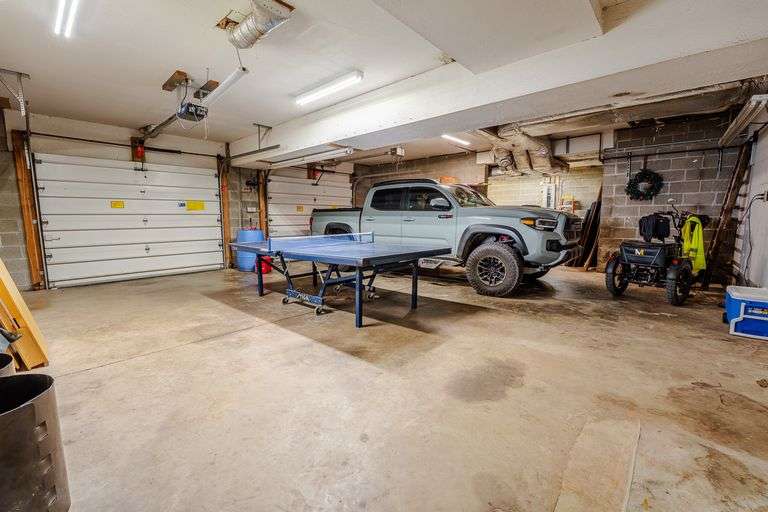 Lodge on 12 Acres with a Million Dollar View, Sold $533,500
