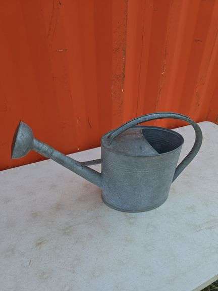 GALVANIZED WATERING CAN