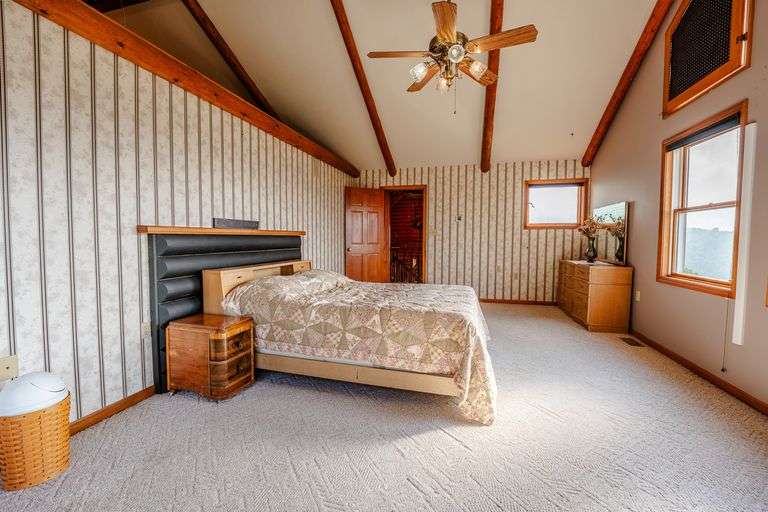 Lodge on 12 Acres with a Million Dollar View, Sold $533,500