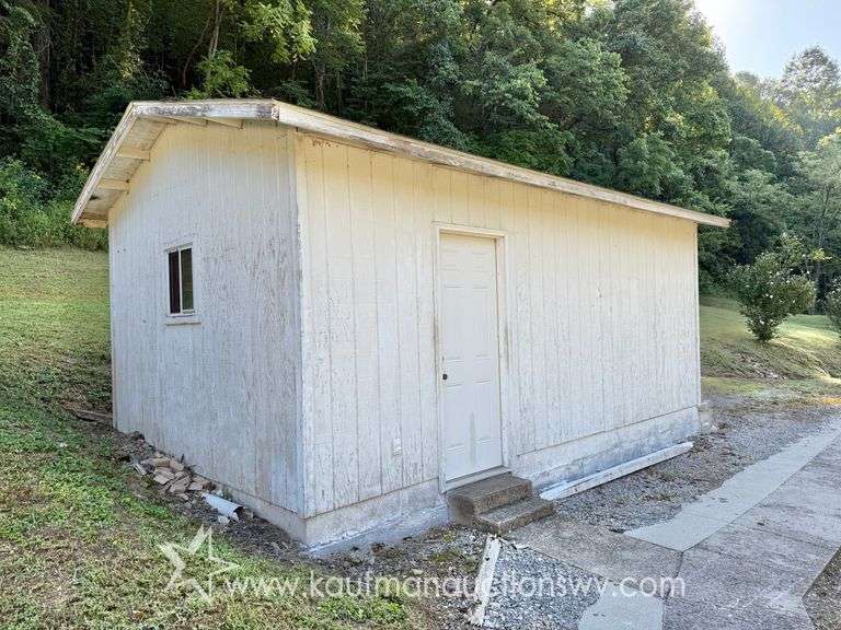 20+/- Acre Doddridge County WV Home & Land