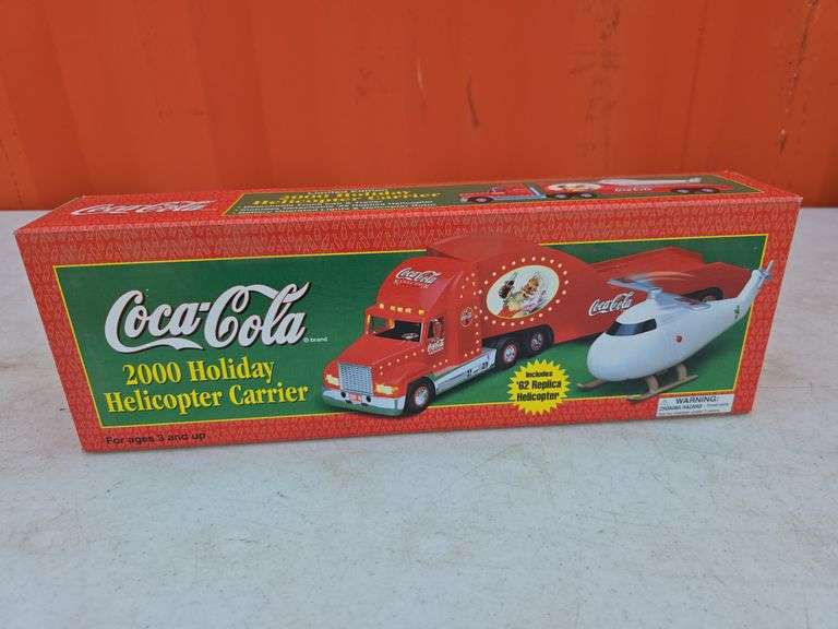 2000 COCA-COLA HOLIDAY HELICOPTER CARRIER TRUCK WITH BOX
