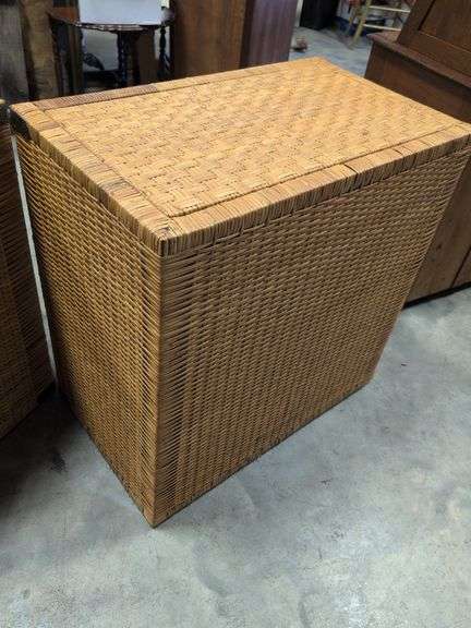(2) matching wicker chest of drawers