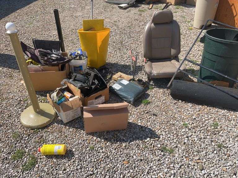 Large lot of misc. items including car seat, Rubbermaid trash barrel, radio parts, jumper cables, hy