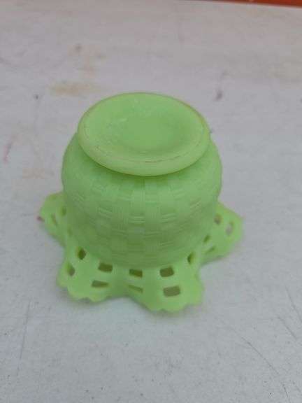 FENTON GREEN SATIN BASKET WEAVE