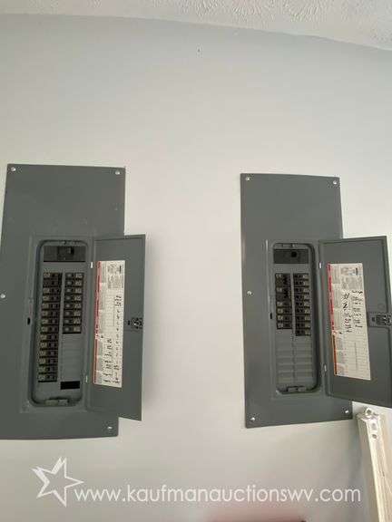 3800 Sq. Ft. Versatile Building, Commercial & Residential Opportunity (Sold $94,600)