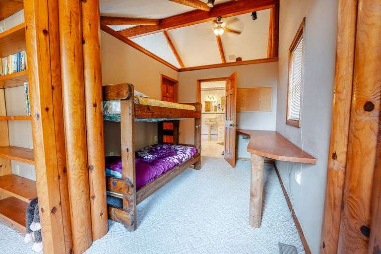 Lodge on 12 Acres with a Million Dollar View, Sold $533,500
