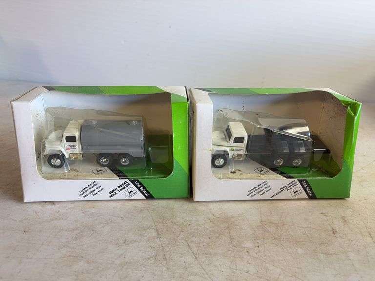 John Deere model milk tanker & John Deere model implement hauling flatbed - 1/64 scale, dirty