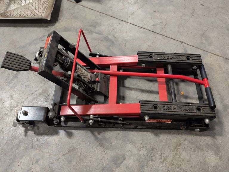 Craftsman 1500 lb motorcycle/ATV floor jack