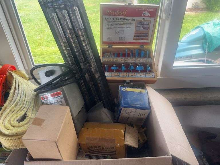 Router Bit Set, Socket Holders, Bit Sharpener, Tools