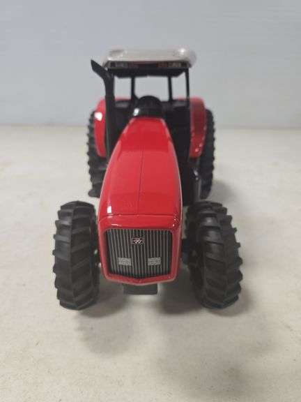 SCALE MODELS MASSEY FERGUSON 8270 1/16 SCALE TOY TRACTOR
