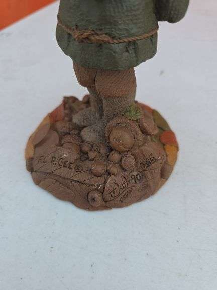 TOM CLARK 1988 AL R. GEE FIGURINE