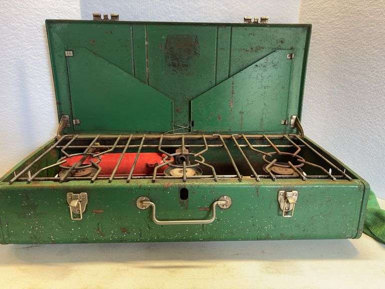 Lg Coleman Camping Stove