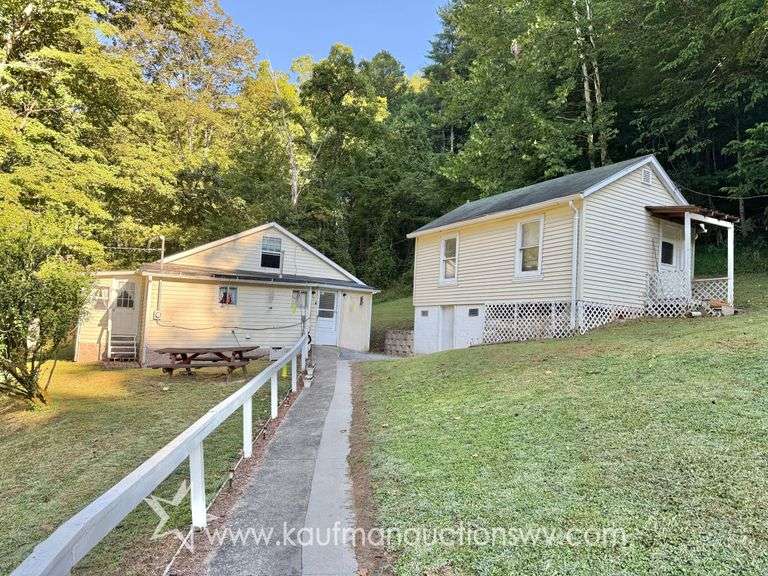 20+/- Acre Doddridge County WV Home & Land