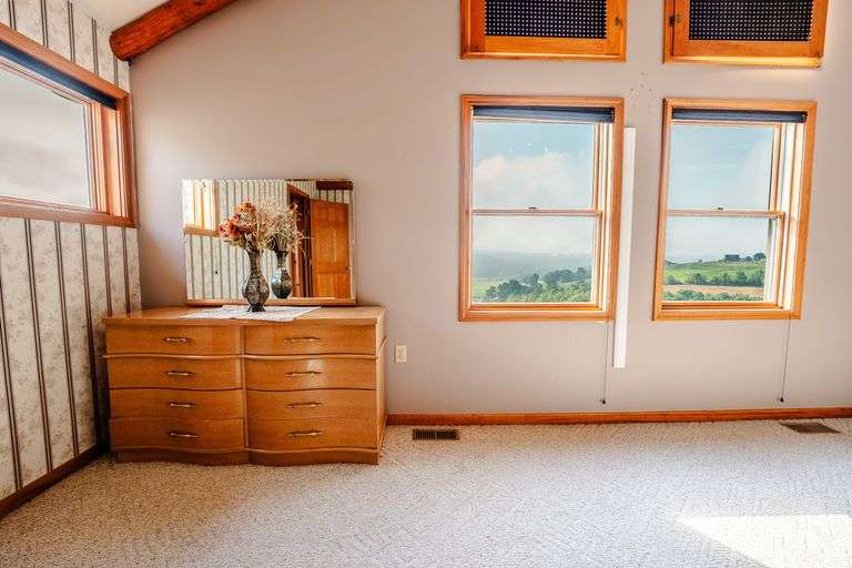 Lodge on 12 Acres with a Million Dollar View, Sold $533,500