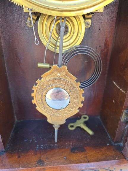 INGRAHAM PALADIN MODEL MANTLE CLOCK 1884 WORKS