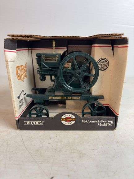 McCormick-Deering Model "M" diecast model engine - 1/6 scale, dirty