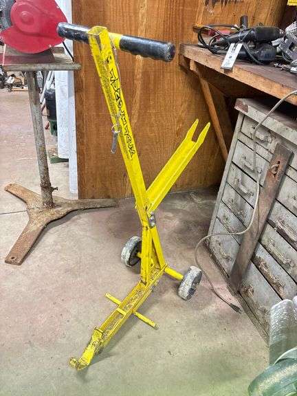 Zero Turn Mower Lift