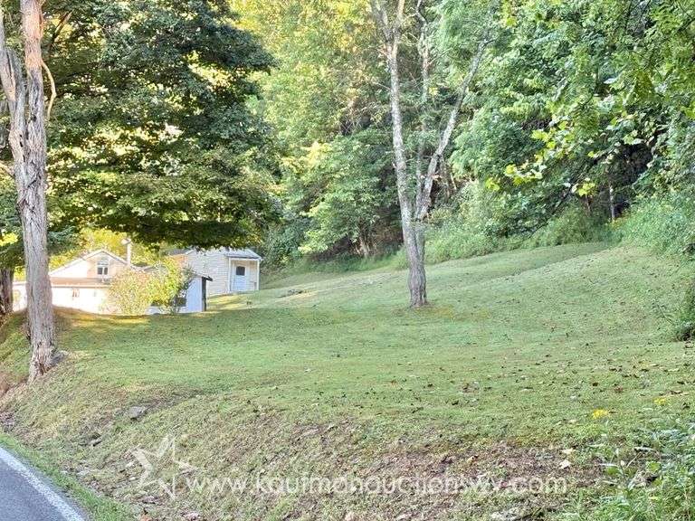 20+/- Acre Doddridge County WV Home & Land
