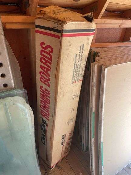 Box w/ DeeZee Running Boards