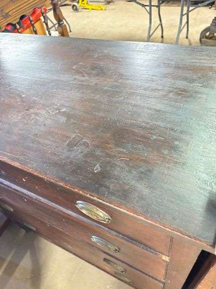Dresser 42” H 21” D 39” W