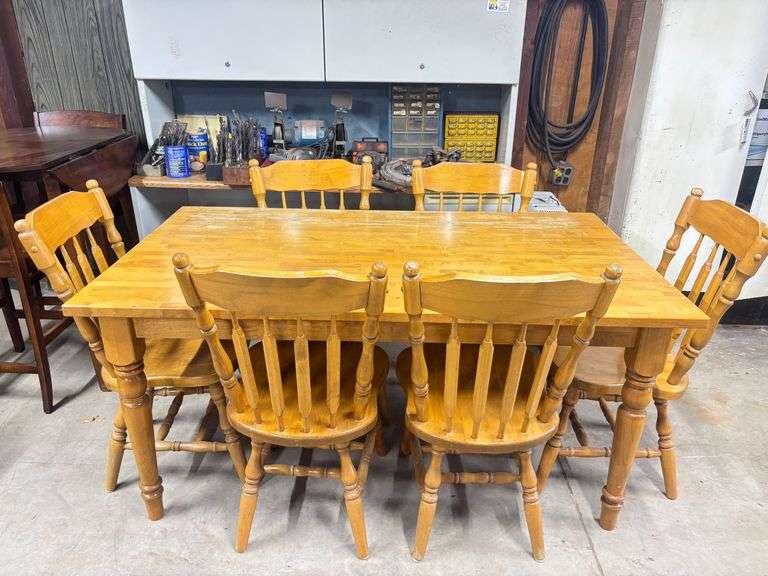 Dining Table w/6 Chairs 60”W 34” D 29” H