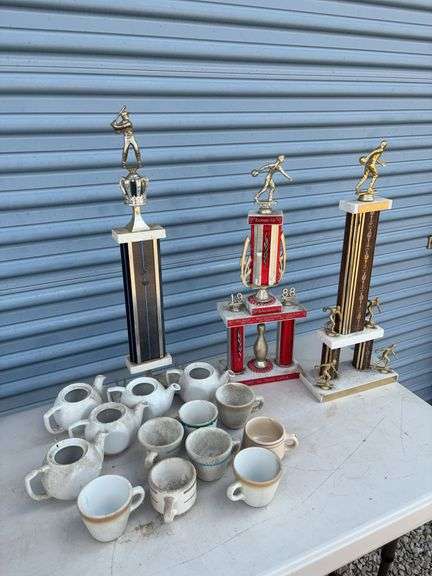 Mugs, mini teapots and misc. trophies