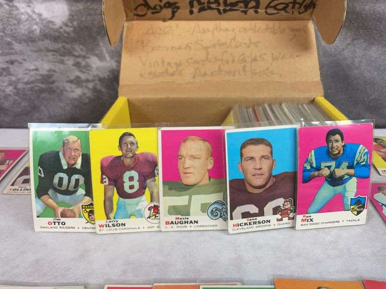 (185+) 1969 Topps Football Cards - Lilly, Hickerson, Mix, Wilson, Otto & Others