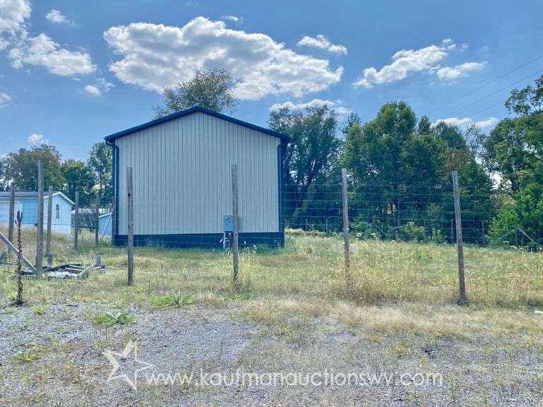 3800 Sq. Ft. Versatile Building, Commercial & Residential Opportunity (Sold $94,600)