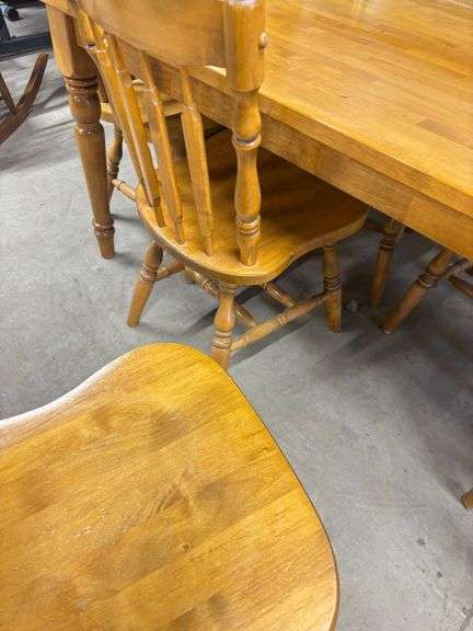 Dining Table w/6 Chairs 60”W 34” D 29” H