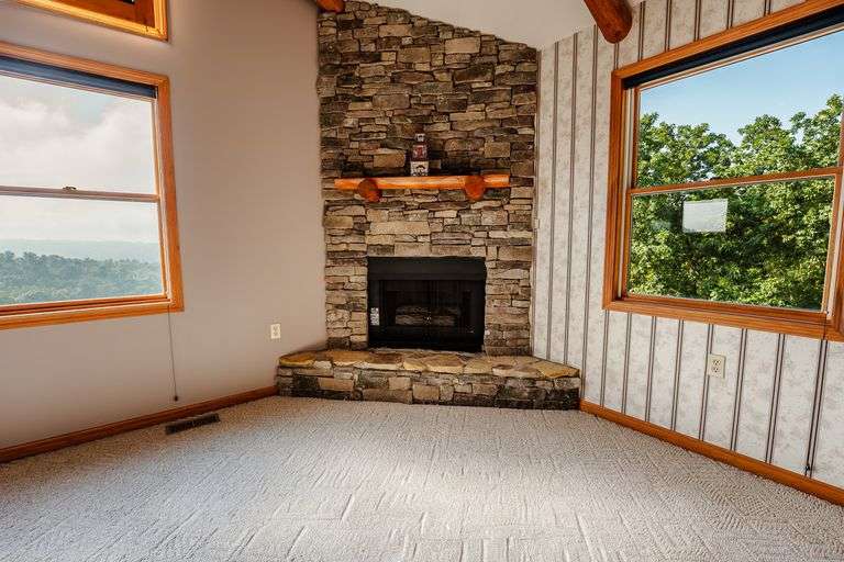 Lodge on 12 Acres with a Million Dollar View, Sold $533,500